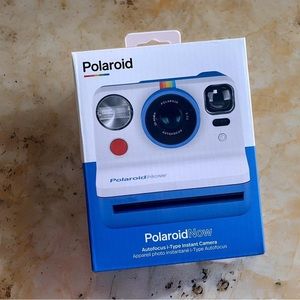 NEW Polaroid Now i-Type Instant Camera BRAND NEW